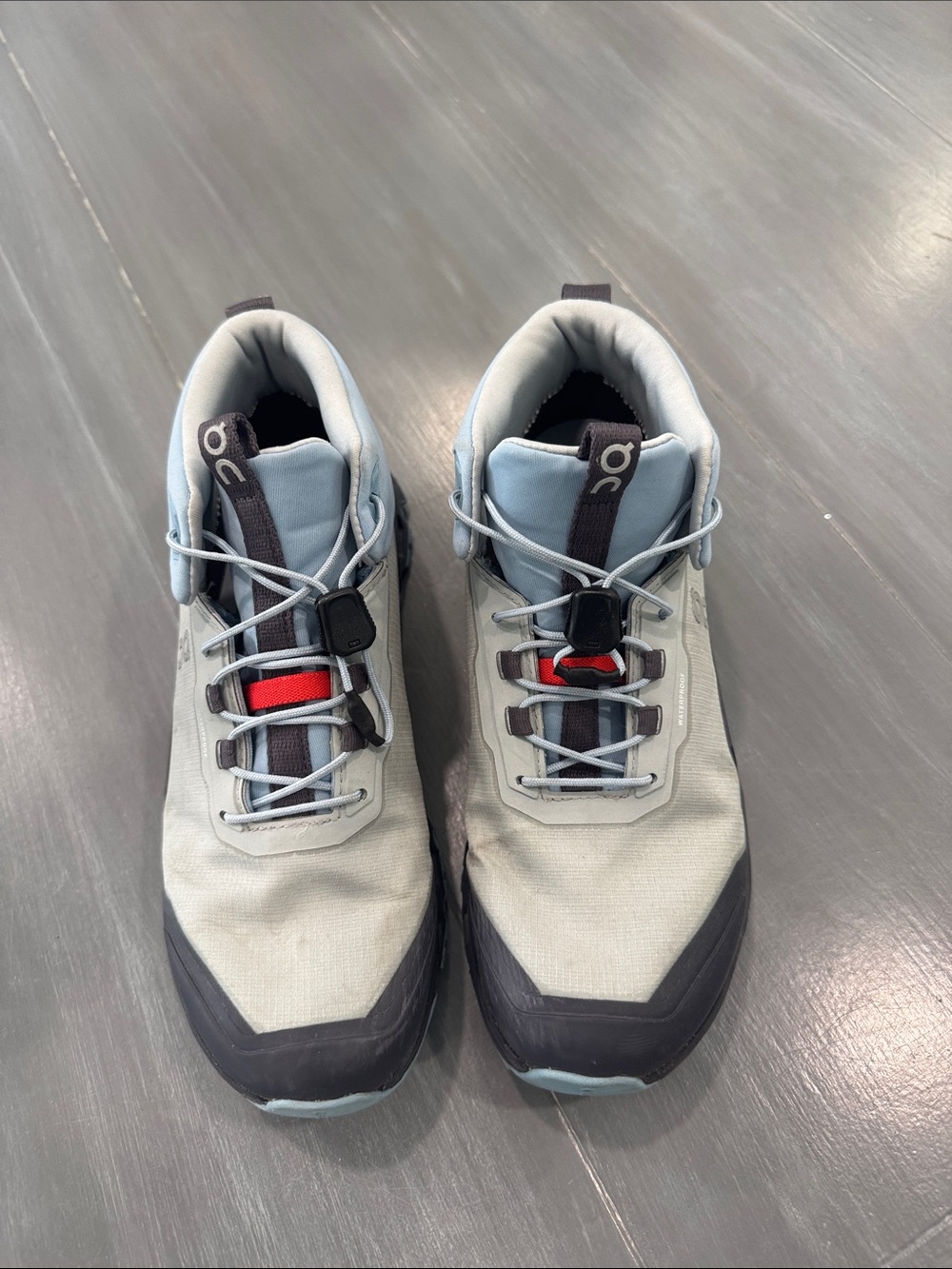 On Cloudhero Mid Waterproof Shoes Youth Size 5.5 or women’s size 7 EU 38